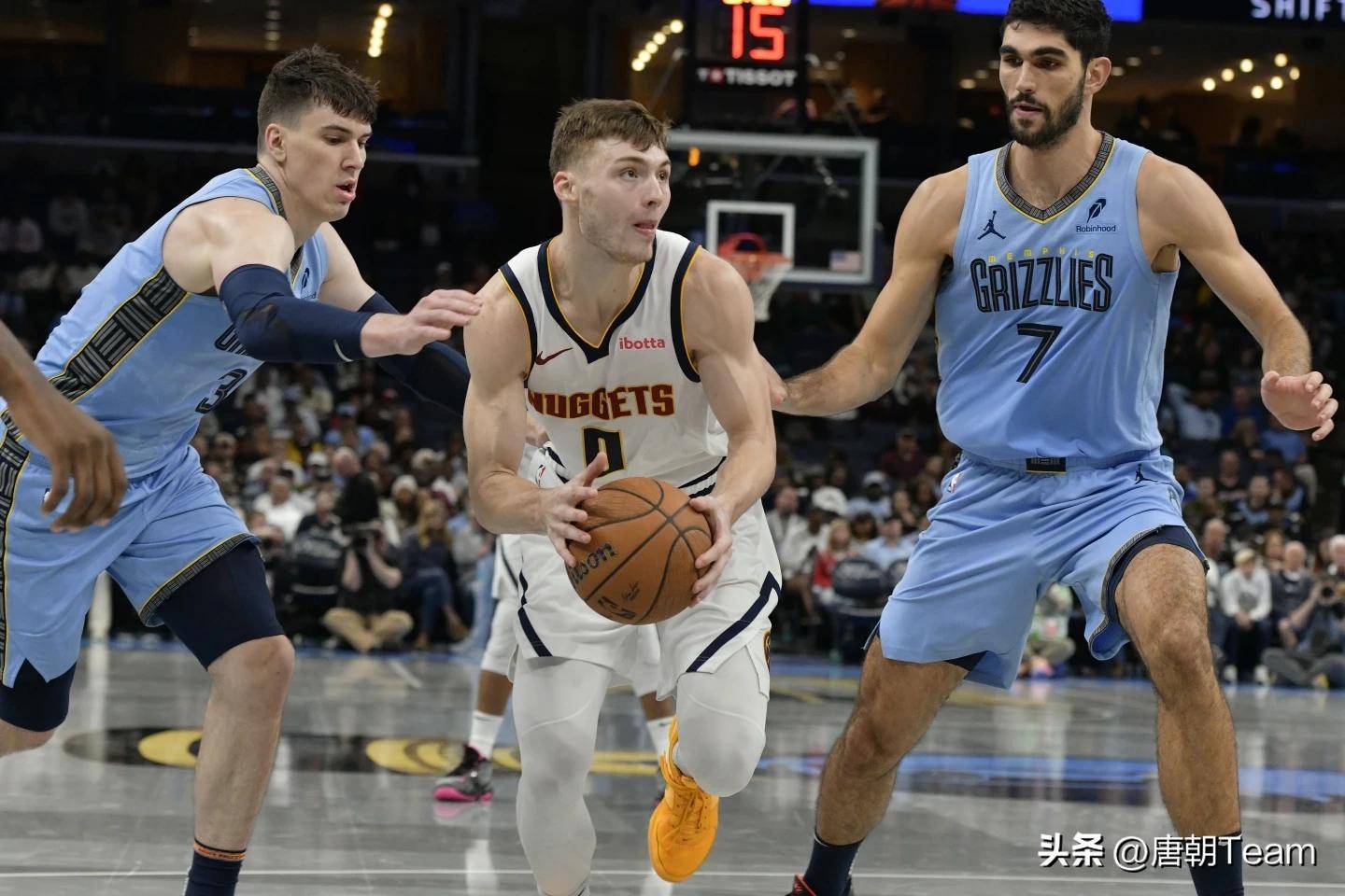 体育资讯-包含太狠了！丹佛掘金围绕CBA季后赛豪取连胜瓦伦西亚迎来里程碑备战欧篮联，瓦伦西亚今晨完成体检的词条