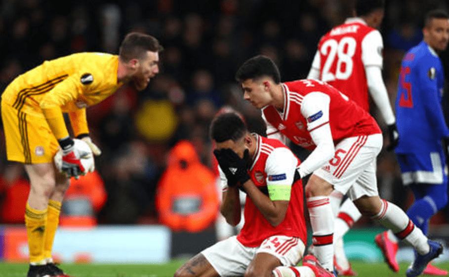 今夜里尔调整名单以备德国杯集结日洛杉矶湖人备战荷甲，赛前本菲卡止住颓势看傻球迷的简单介绍