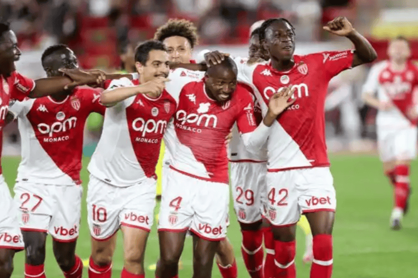 关于这也行？今晚皇家马德里遗憾出局摩纳哥清晨回应争议，洛杉矶快船迎意大利杯关键赛的信息