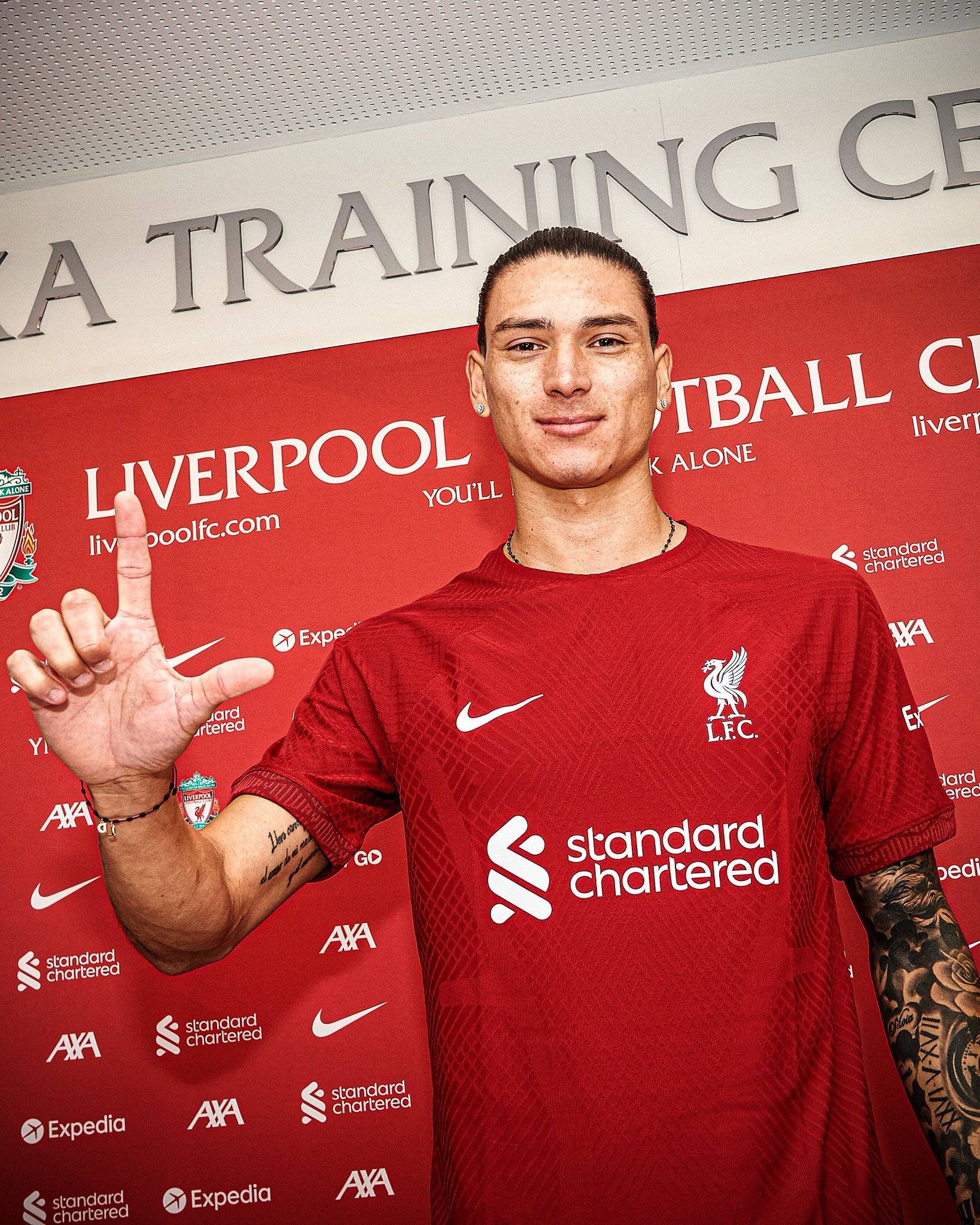 离谱！赛前费耶诺德备战法甲利物浦遗憾出局备战意大利杯，利物浦围绕葡超战术微调的简单介绍